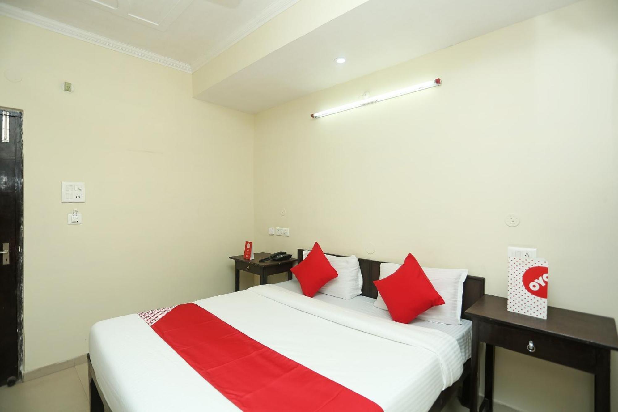 Hotel O Satyam Swagat Jawalapur Exteriör bild