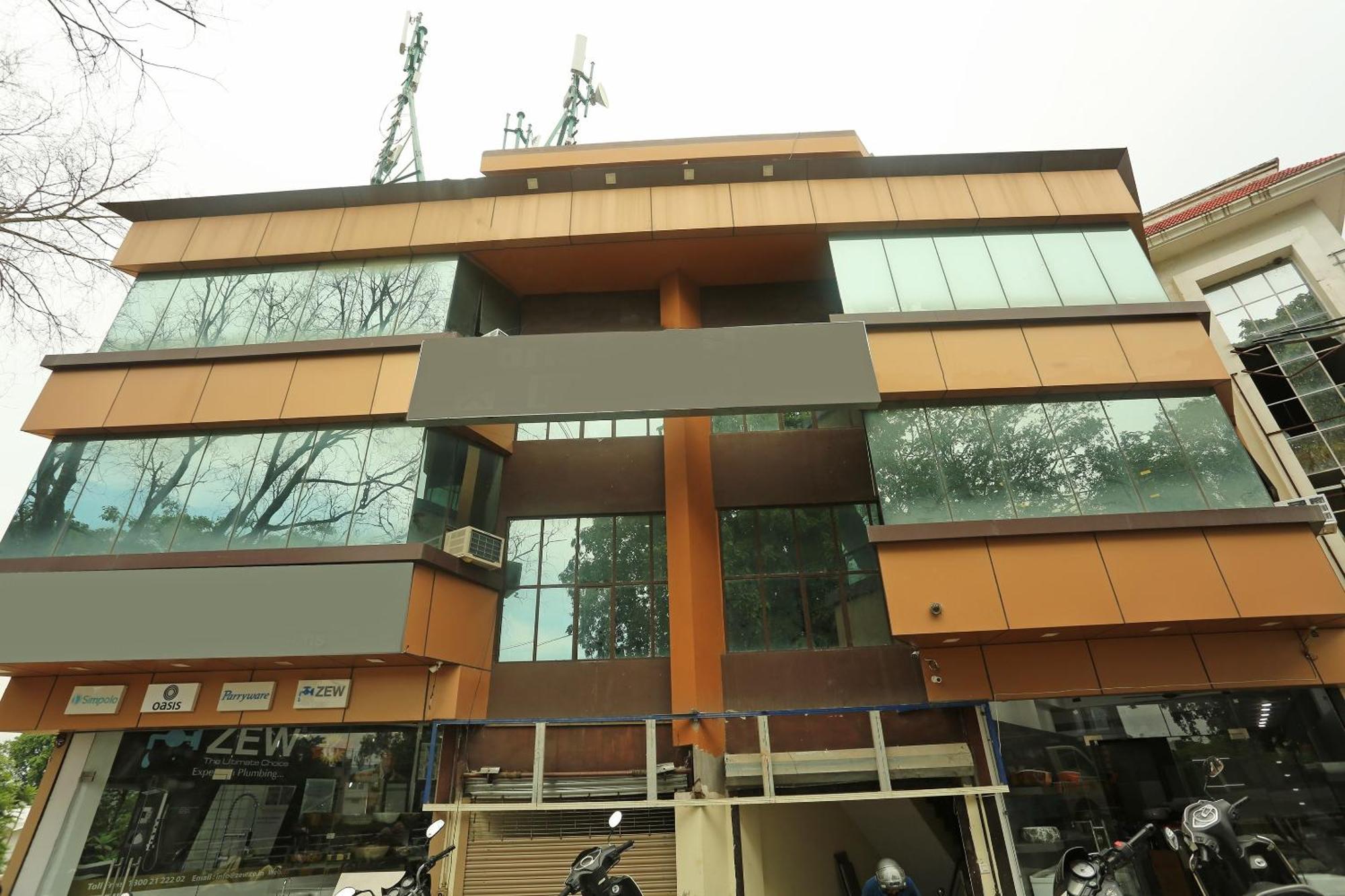 Hotel O Satyam Swagat Jawalapur Exteriör bild